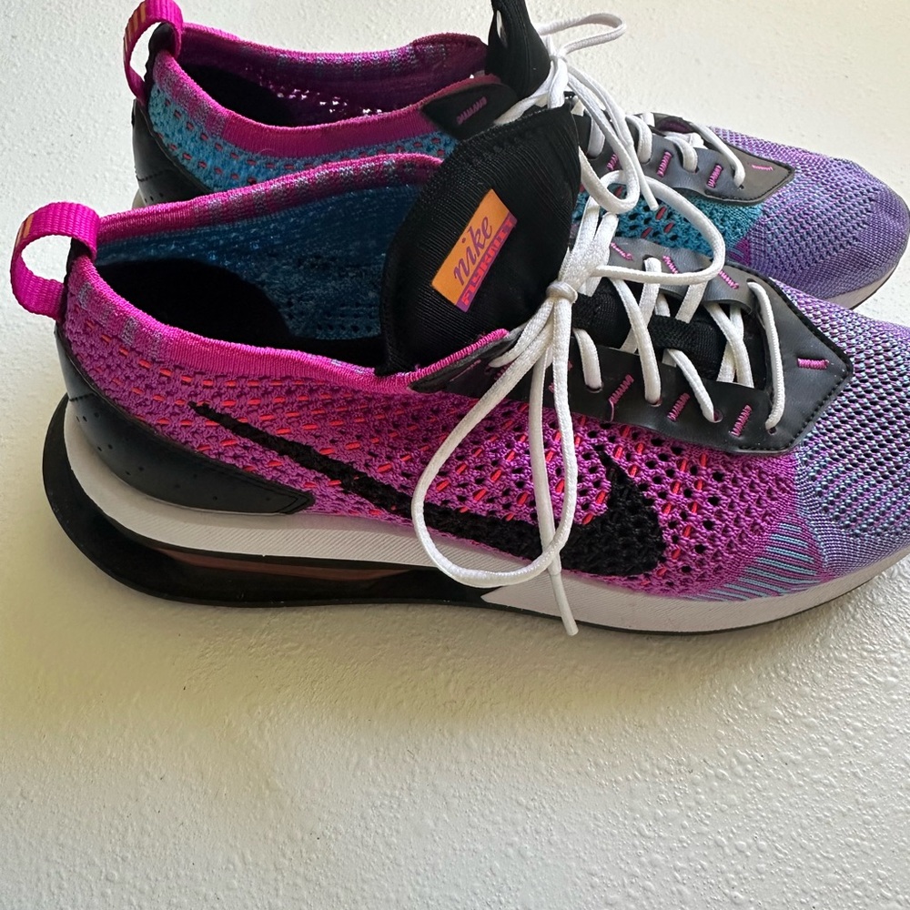Nike Women’s Multicolor Flyknit Running Shoes - Pink/Blue/Purple - Picture 2 of 4